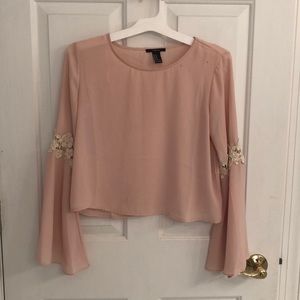 Light pink cropped shirt